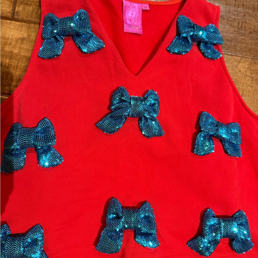 🎀 QUEEN OF SPARKLES 🎀 Red Top with Sequin Bows.🎀